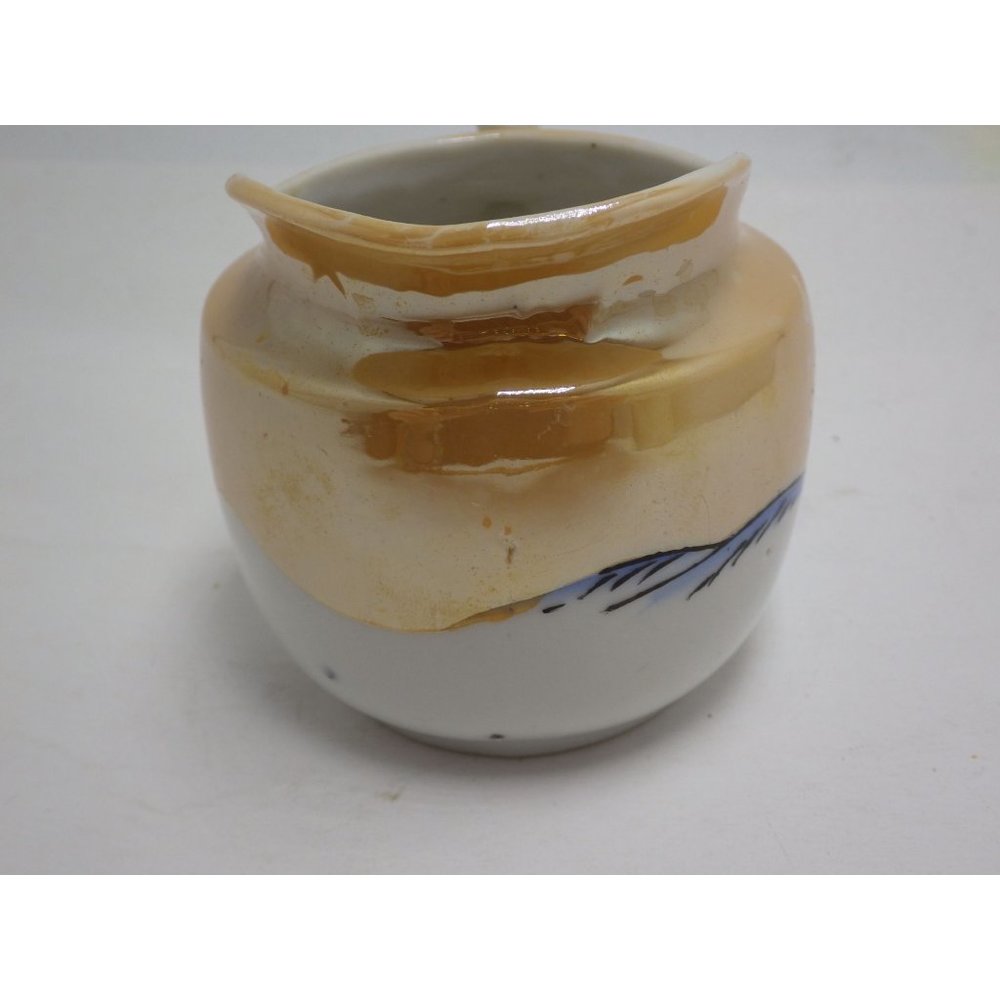 Creamer Gold Lusterware Ceramic Vintage Japan Winter Scene - Picture 5 of 10
